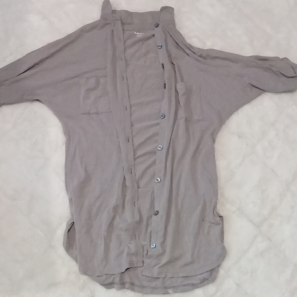 AME Sleepwear Taupe Top - Picture 1 of 3